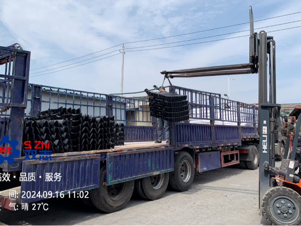 裝車(chē)發(fā)貨，是每一個(gè)期待的開(kāi)始